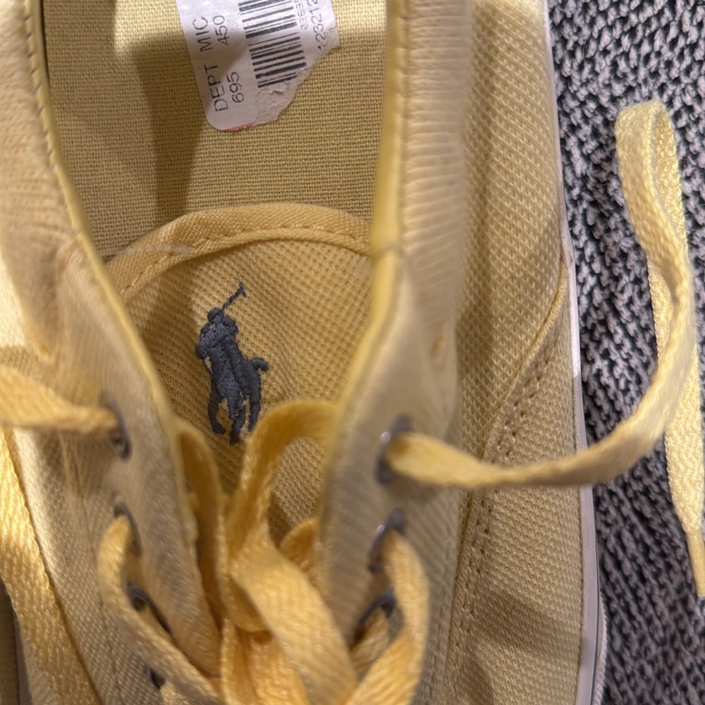 Yellow polo casual shoe. New, never worn. Size 10 - Picture 6 of 6